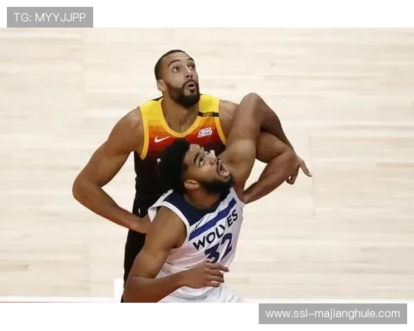 唐斯全能表现助力森林狼取胜 内线优势成关键 唐斯全能表现助力森林狼取胜 内线优势成关键